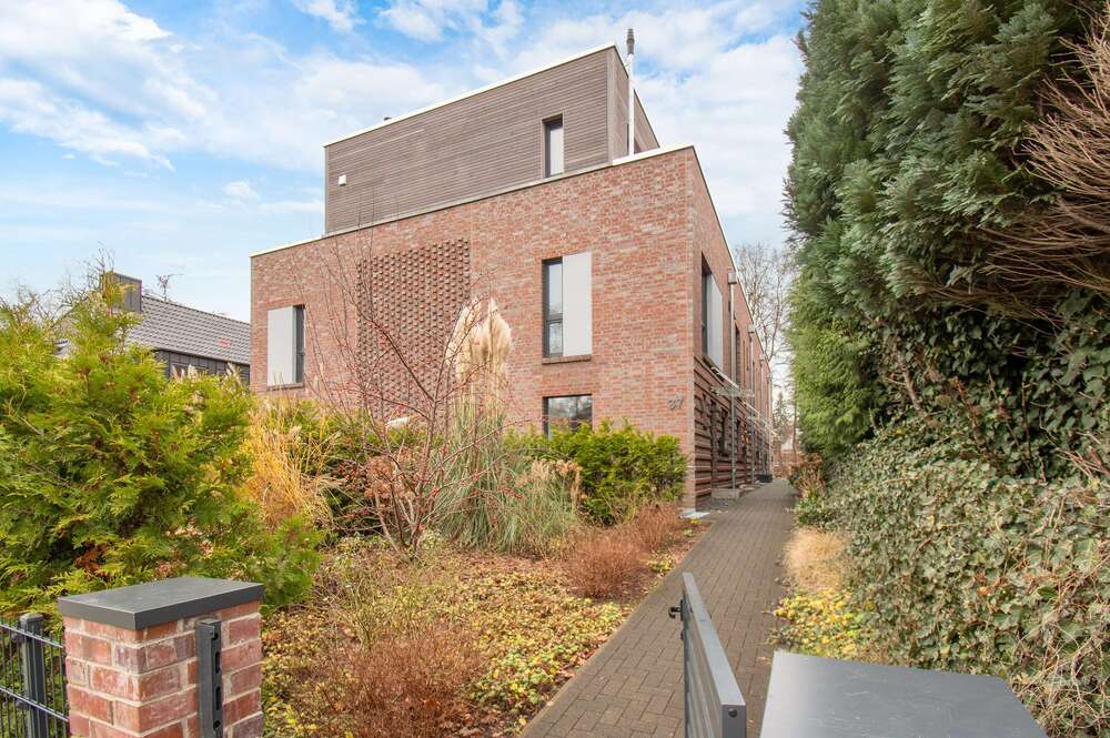 Thumbnail-Haus zum Kaufen in Hamburg 1.650.000,00 € 167 m²