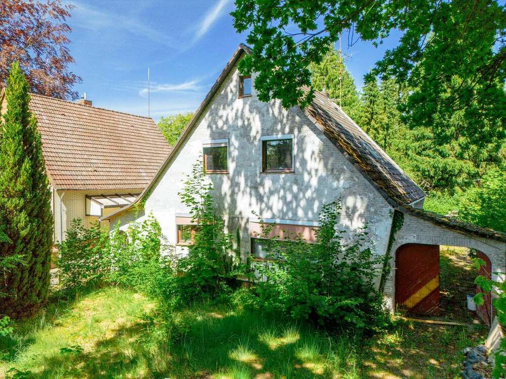 Thumbnail-Haus zum Kaufen in Lübeck 179.000,00 € 122 m²