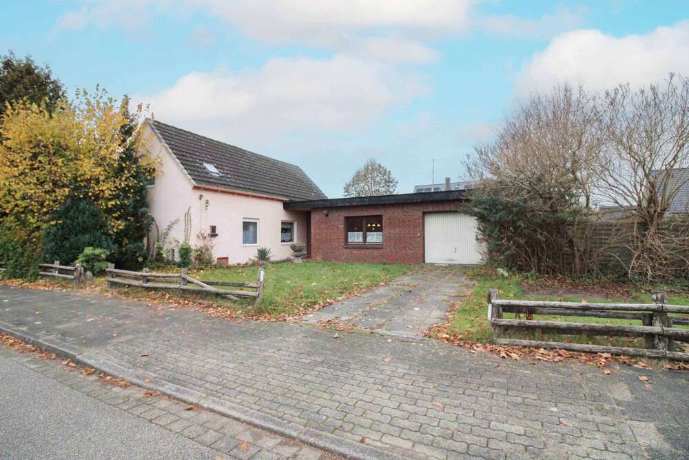 Thumbnail-Haus zum Kaufen in Neumünster 175.000,00 € 106.04 m²