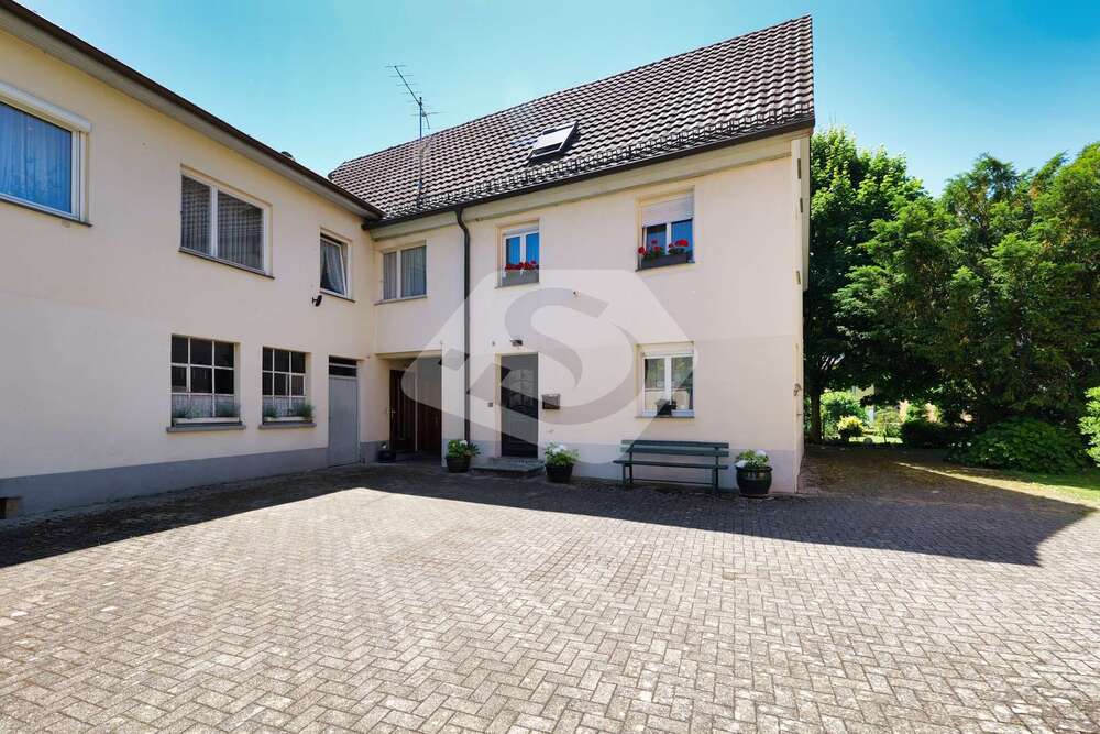 Thumbnail-Haus zum Kaufen in Bad Krozingen 695.000,00 € 232.68 m²