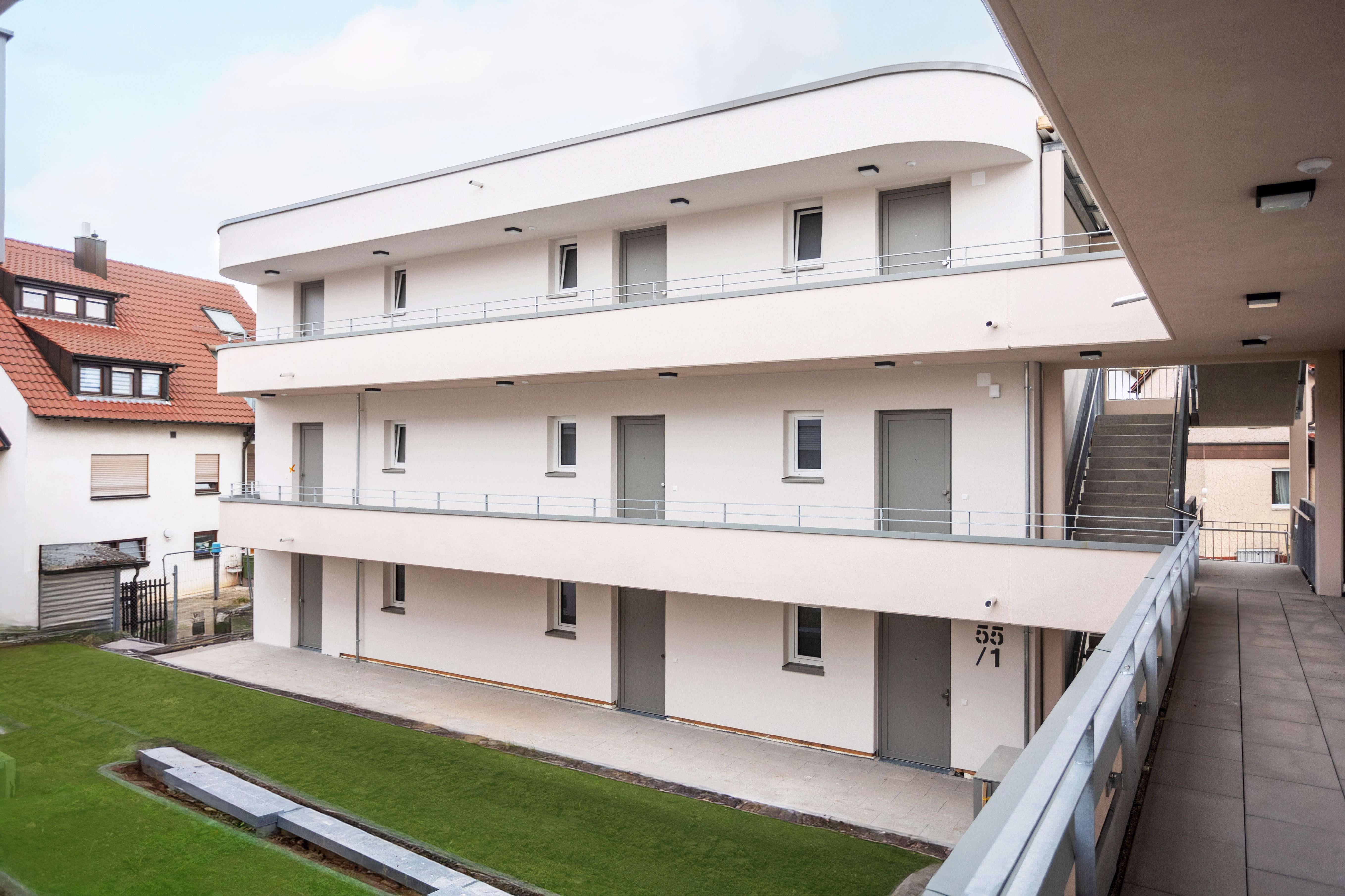 Thumbnail-Wohnung zum Kaufen in Weinstadt 250.560,00 € 39.15 m²