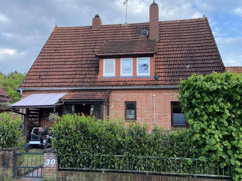 Thumbnail-Haus zum Kaufen in Kirchlinteln 219.000,00 € 140 m²