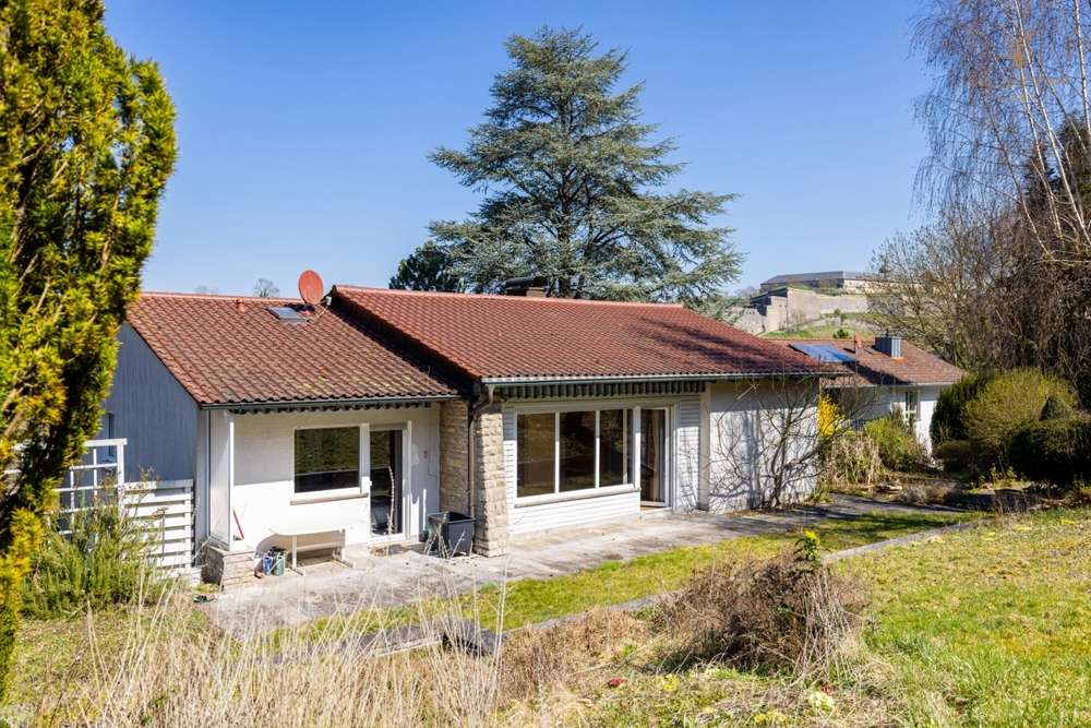 Thumbnail-Haus zum Kaufen in Würzburg 1.399.000,00 € 150 m²