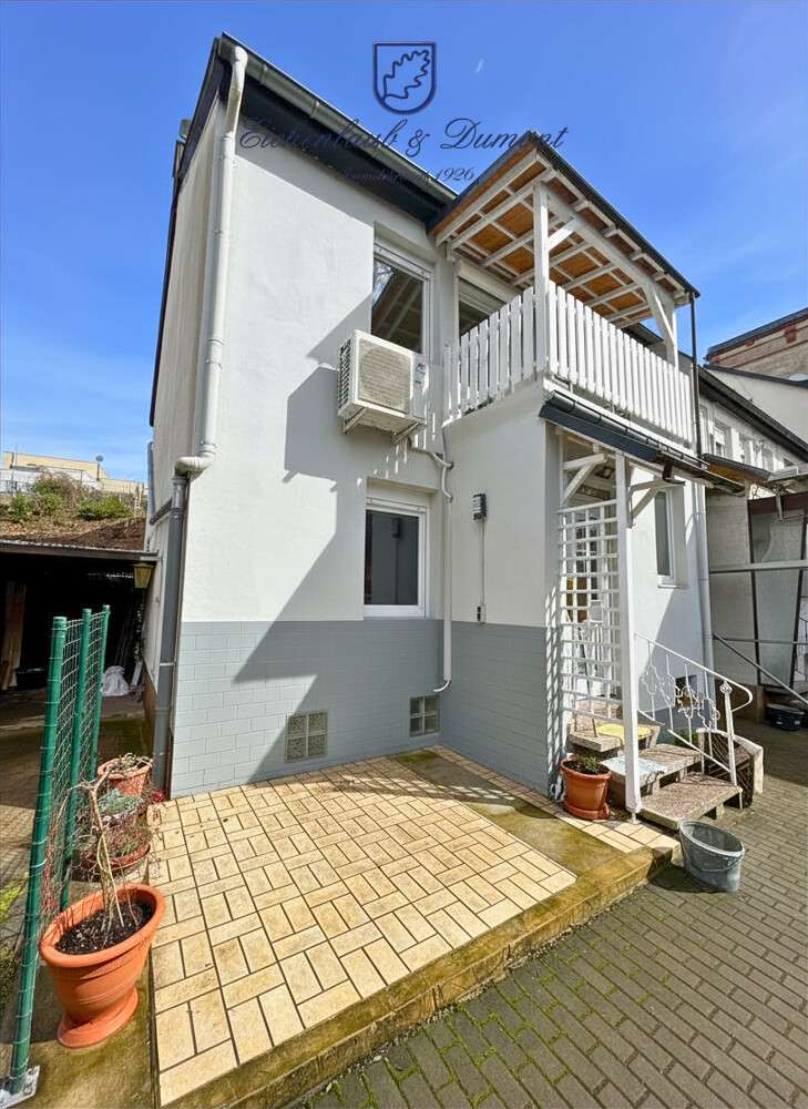 Thumbnail-Haus zum Kaufen in Saarbrücken Am Homburg 229.000,00 € 102 m²