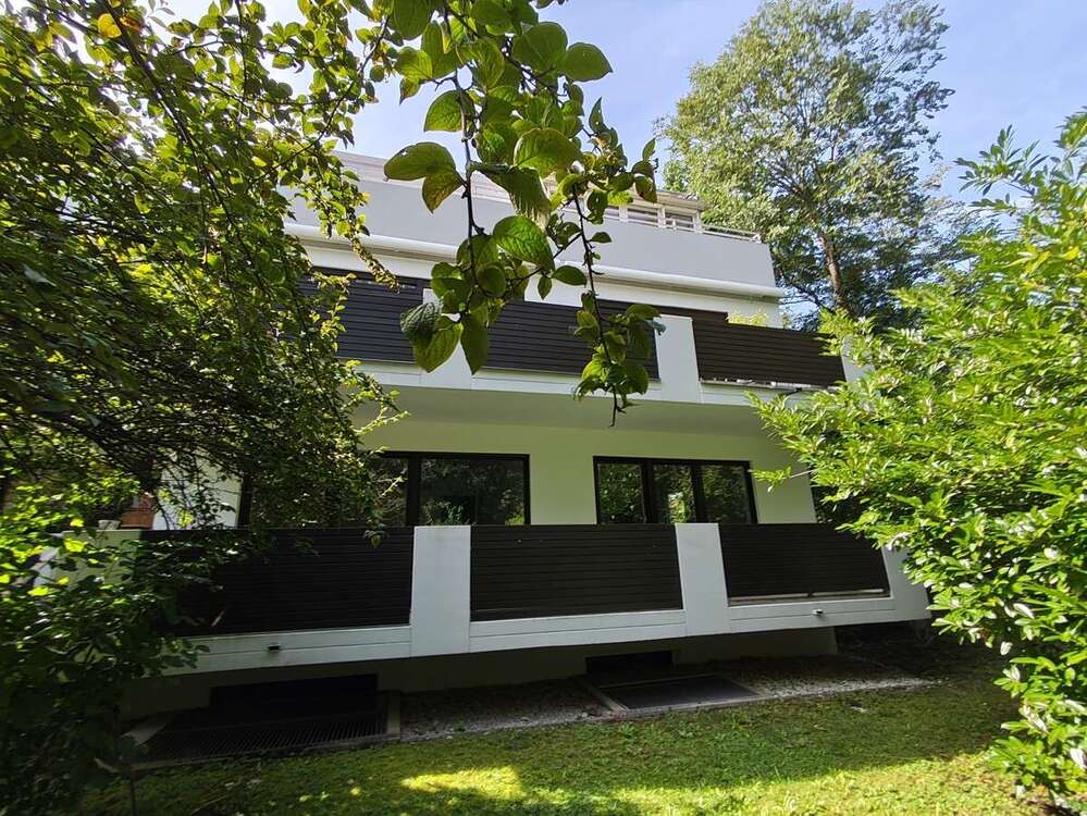 Thumbnail-Wohnung zum Kaufen in München Obermenzing 850.000,00 € 144 m²