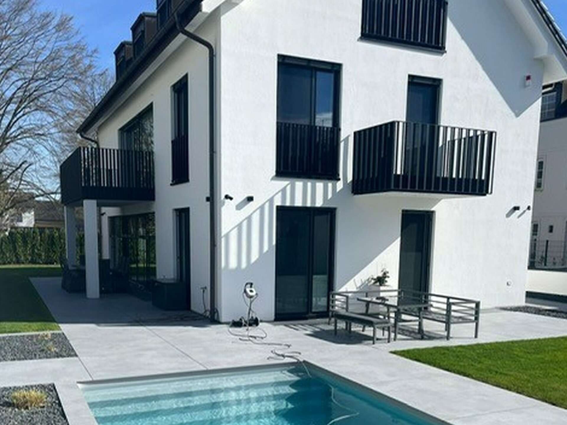 Thumbnail-Haus zum Kaufen in Grünwald 5.750.000,00 € 320 m²