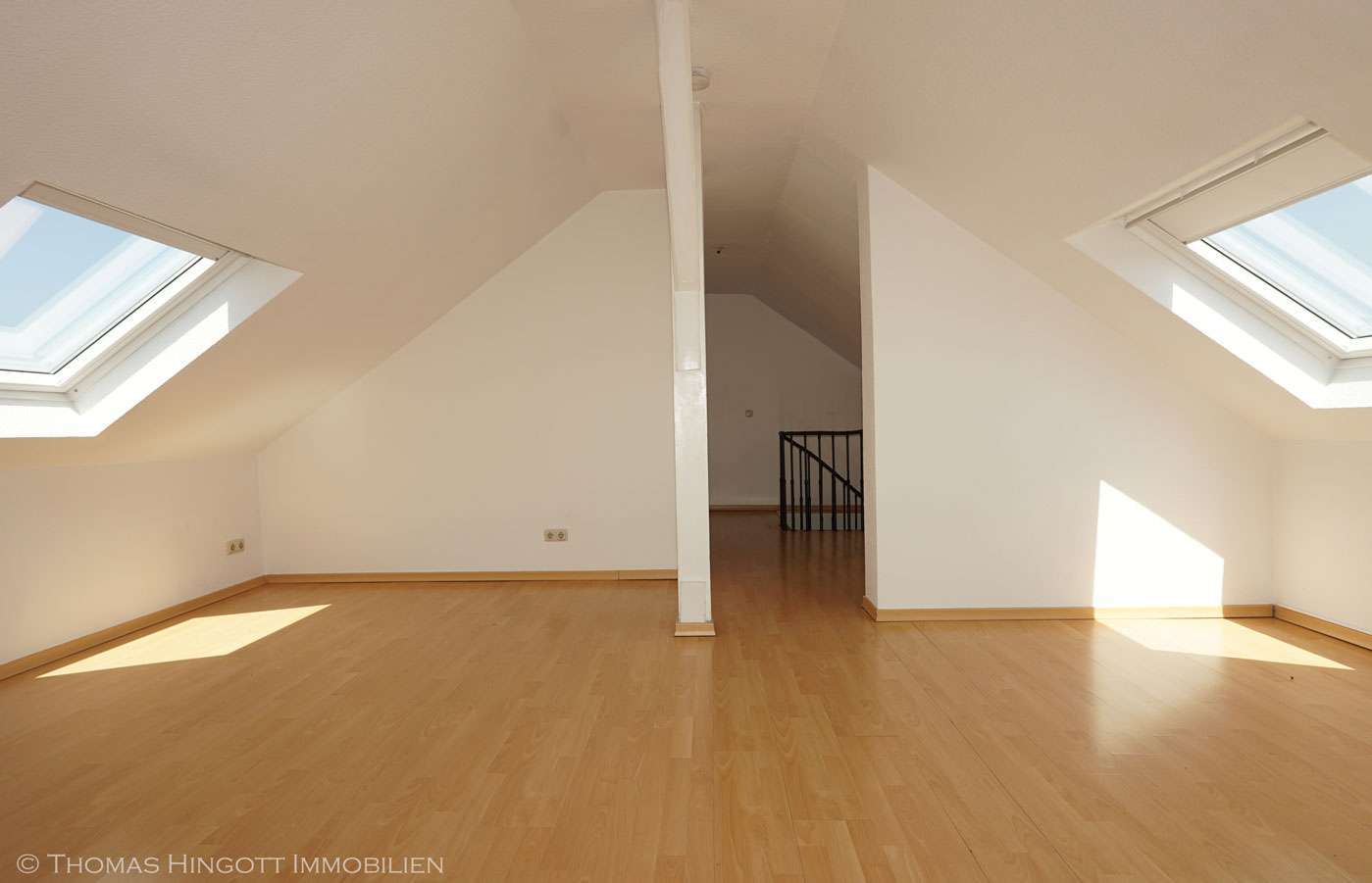 Thumbnail-Wohnung zum Kaufen in Köln 210.000,00 € 63 m²