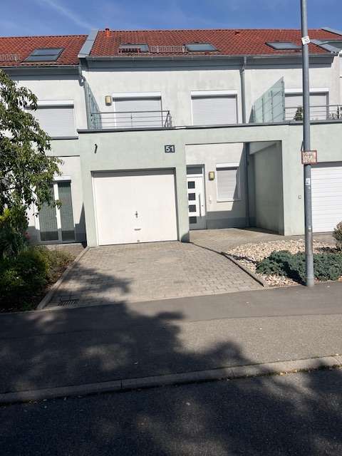 Thumbnail-Haus zum Mieten in Sindelfingen 2.000,00 € 160 m²