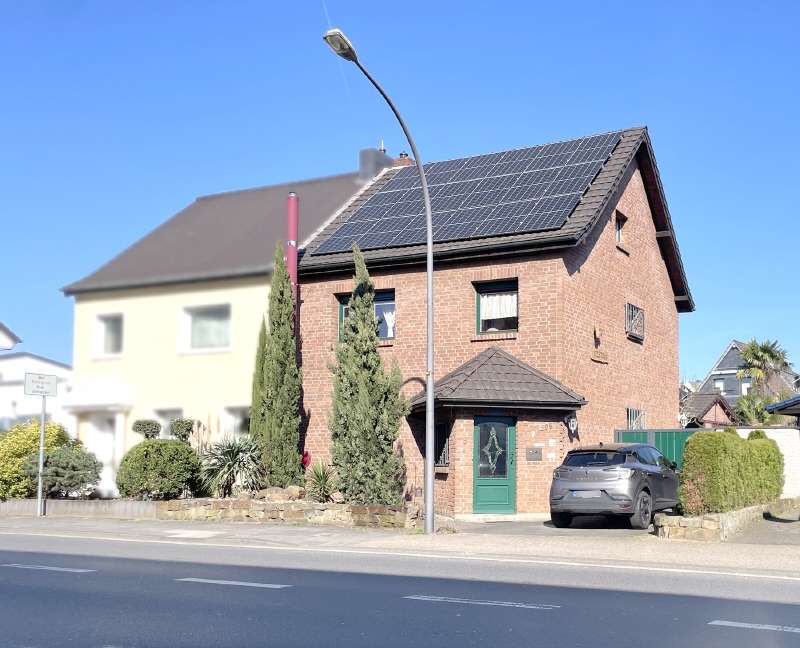 Thumbnail-Haus zum Kaufen in Köln 612.400,00 € 196.7 m²