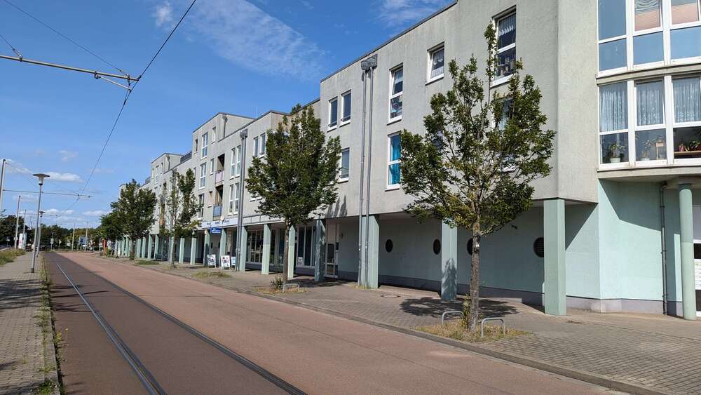 Thumbnail-Einzelhandel in Dessau-Roßlau 632,00 € 69 m²