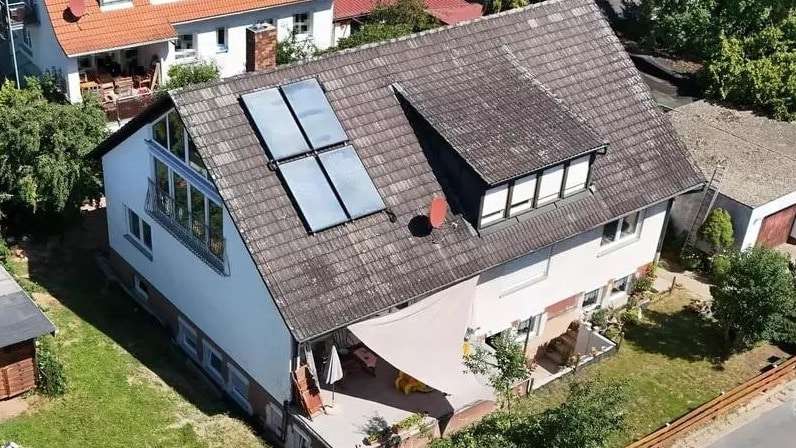 Thumbnail-Haus zum Kaufen in Adelsdorf 630.000,00 € 379.25 m²