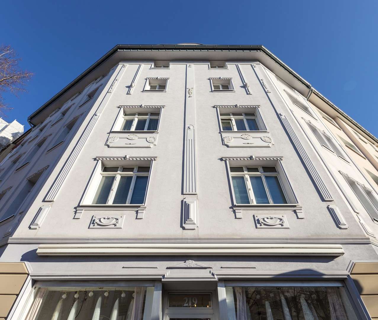 Thumbnail-Wohnung zum Kaufen in Düsseldorf 363.000,00 € 61 m²