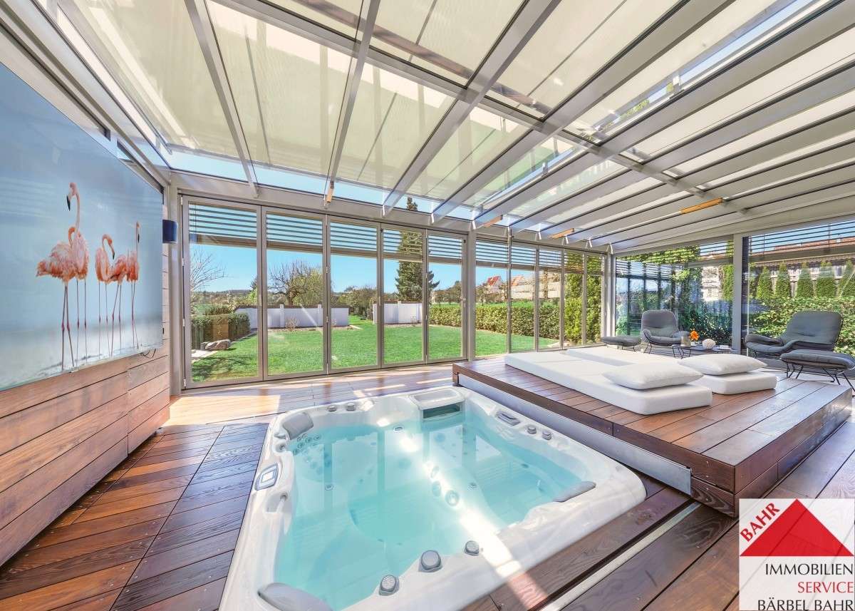 Thumbnail-Haus zum Kaufen in Herrenberg 1.700.000,00 € 234 m²