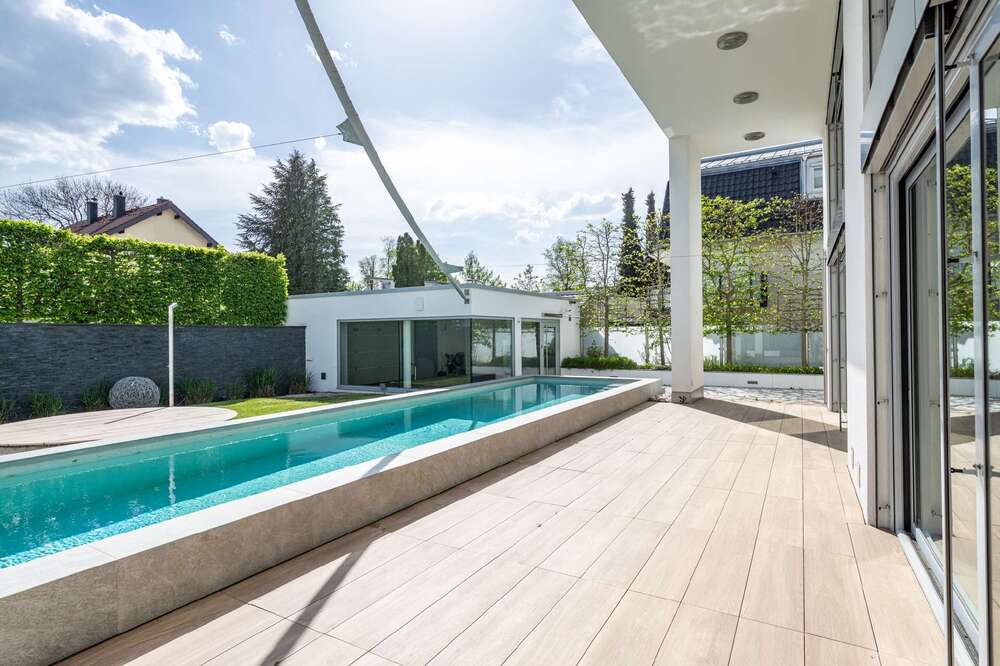 Thumbnail-Haus zum Kaufen in München 3.990.000,00 € 414 m²