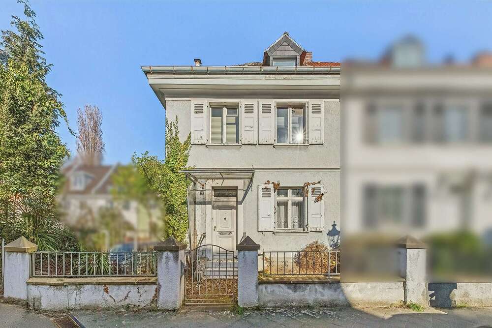 Thumbnail-Haus zum Kaufen in Düsseldorf- Oberkassel 1.150.000,00 € 91 m²