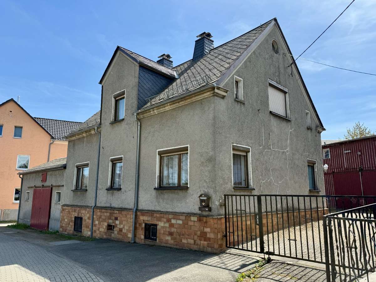 Thumbnail-Haus zum Kaufen in Chemnitz OT Wittgensdorf 120.000,00 € 121 m²