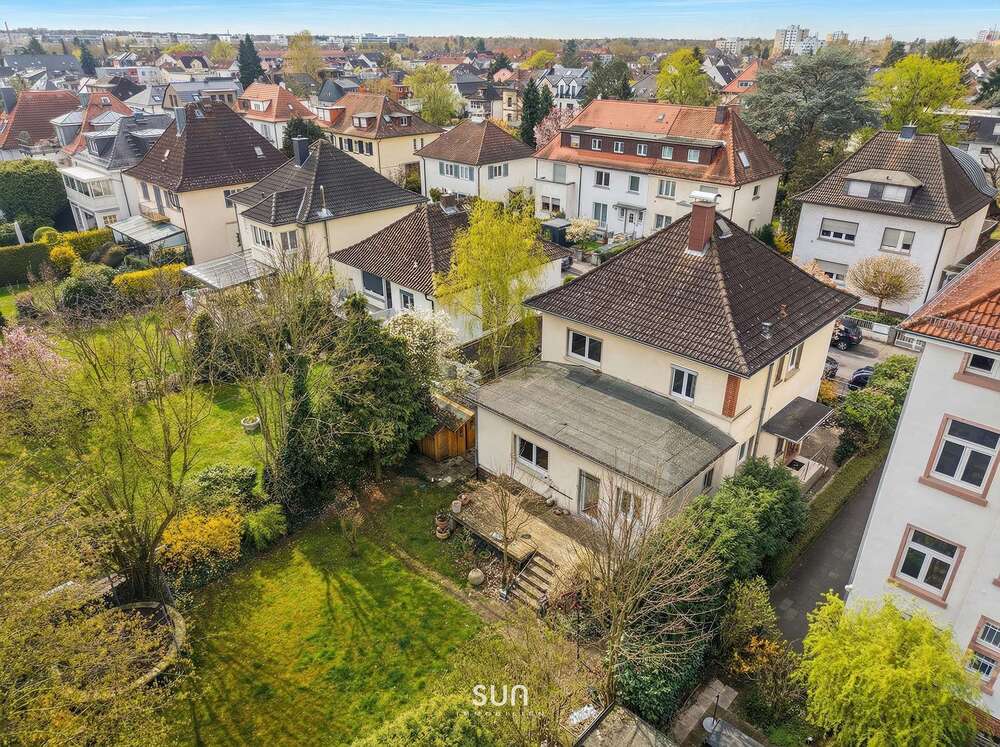 Thumbnail-Haus zum Kaufen in Neu-Isenburg 795.000,00 € 180 m²