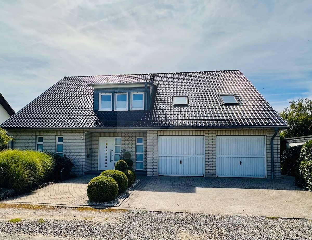 Thumbnail-Haus zum Kaufen in Halver 599.000,00 € 193.69 m²