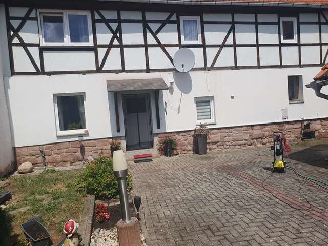 Thumbnail-Haus zum Kaufen in Bad Frankenhausen 37.000,00 € 110 m²