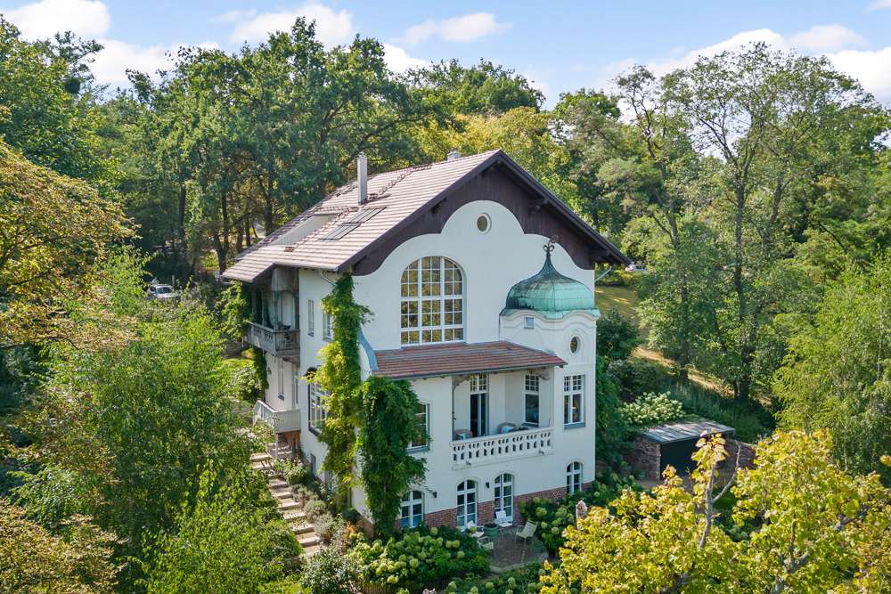 Thumbnail-Wohnung zum Mieten in Potsdam 4.990,00 € 205 m²