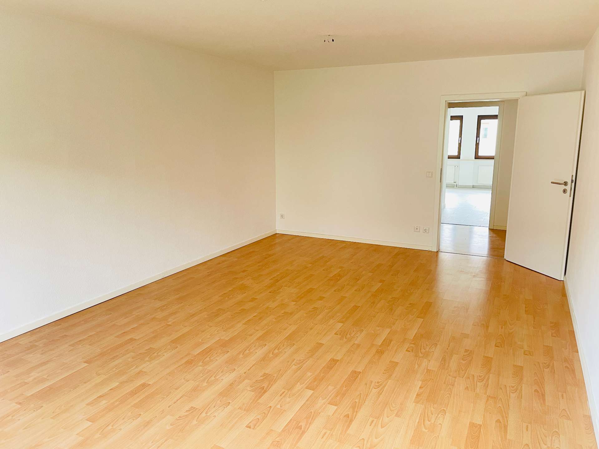 Thumbnail-Wohnung zum Mieten in Nürnberg 883,99 € 89.81 m²