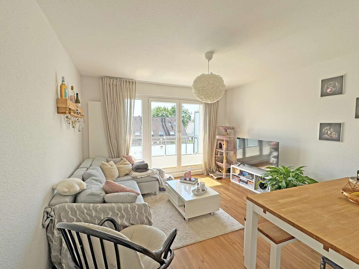 Thumbnail-Wohnung zum Kaufen in Köln Weiß 310.000,00 € 61 m²
