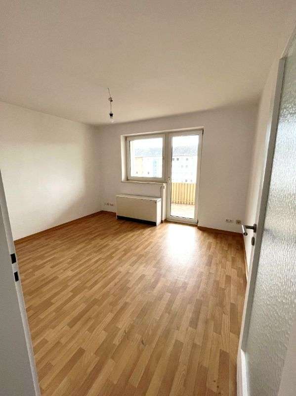 Thumbnail-Wohnung zum Mieten in Neutraubling 319,00 € 35.16 m²
