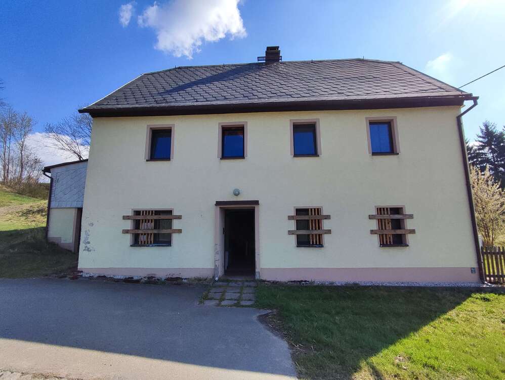 Thumbnail-Haus zum Kaufen in Pockau-Lengefeld 89.000,00 € 160 m²