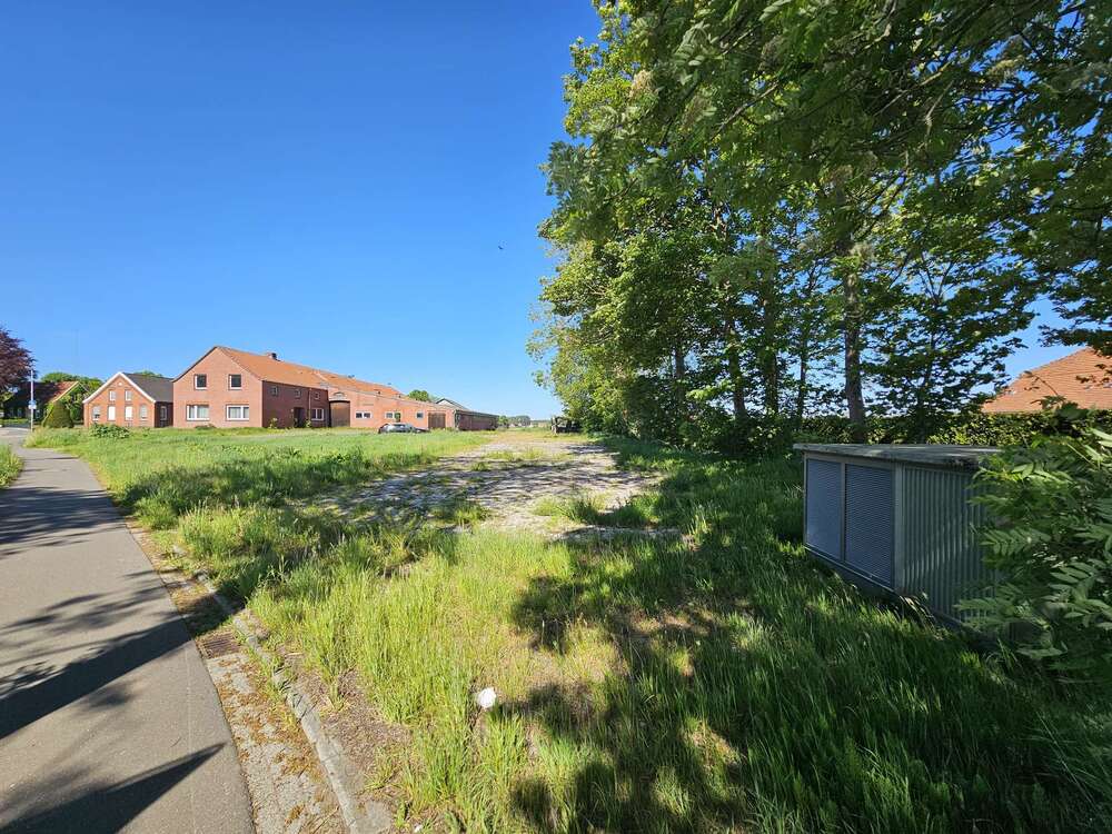 Thumbnail-Grundstück zu verkaufen in Weener 145.000,00 € 6000 m²