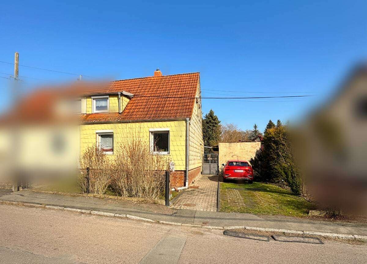 Thumbnail-Haus zum Kaufen in Sandersdorf-Brehna 139.000,00 € 105.22 m²