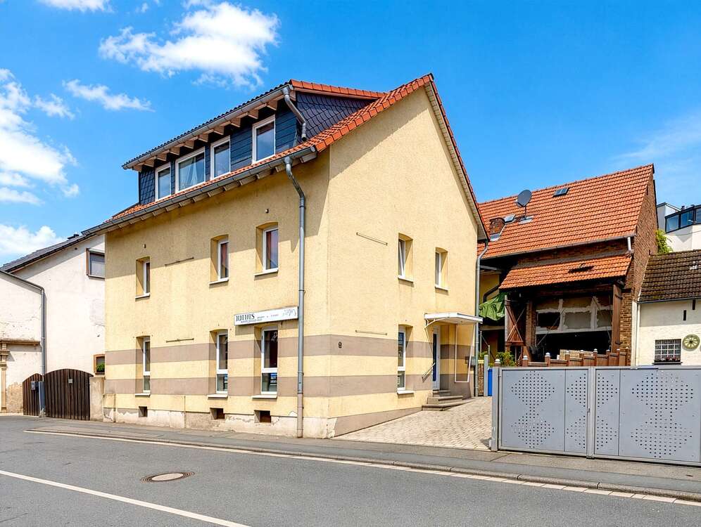 Thumbnail-Haus zum Kaufen in Brechen 239.000,00 € 129 m²
