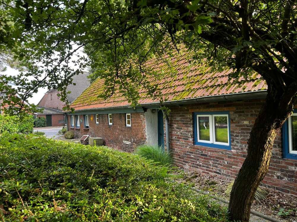 Thumbnail-Haus zum Kaufen in Bockhorn 425.000,00 € 282 m²