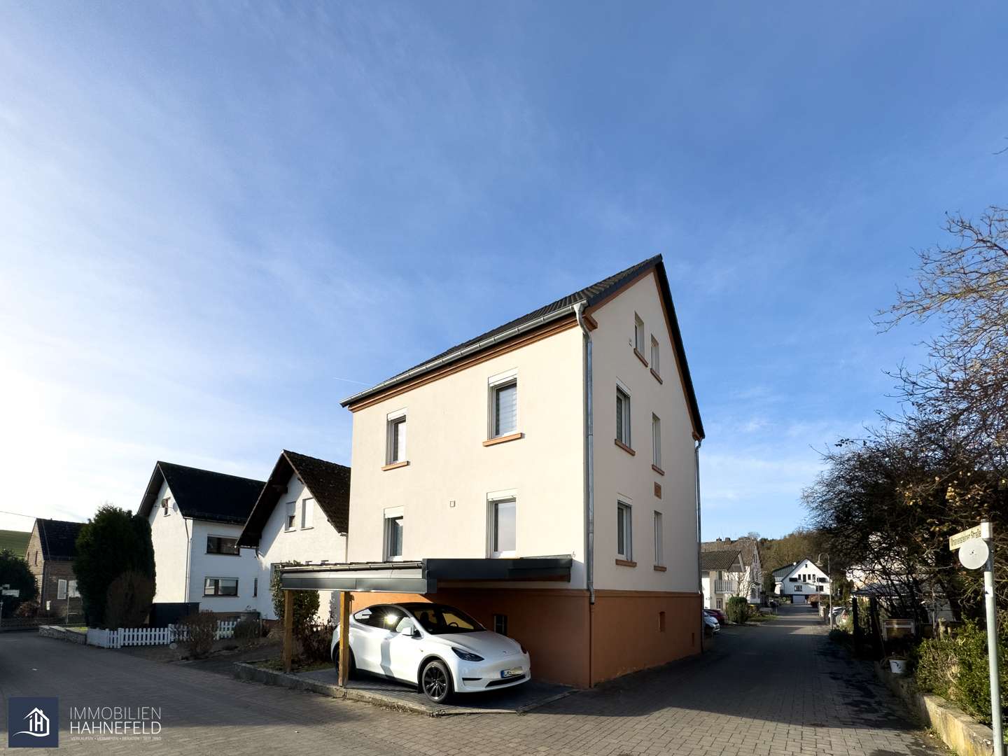 Thumbnail-Haus zum Kaufen in Holzheim 329.000,00 € 174.41 m²