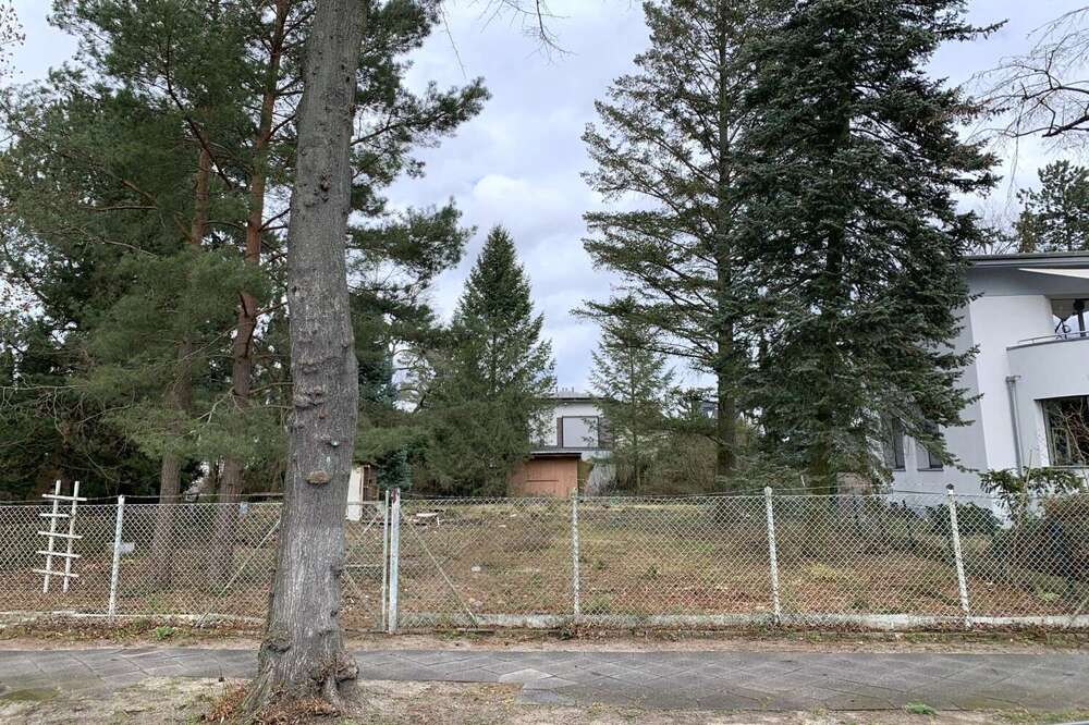 Thumbnail-Grundstück zu verkaufen in Berlin-Spandau 520.000,00 € 796 m²