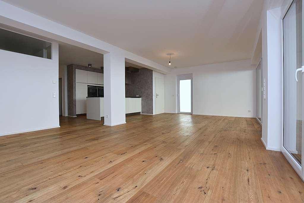 Thumbnail-Wohnung zum Mieten in Stuttgart 2.790,00 € 133 m²