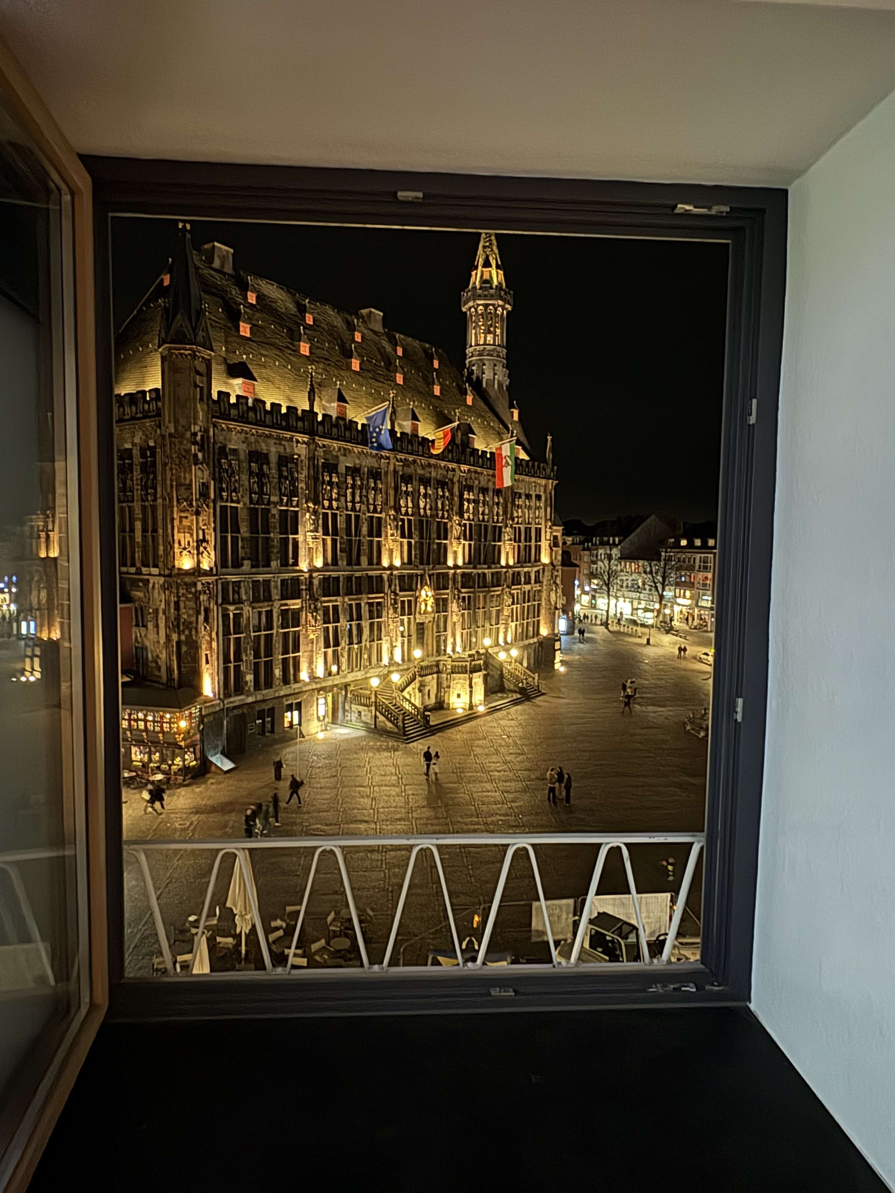 Thumbnail-Wohnung zum Mieten in Aachen 1.600,00 € 100 m²