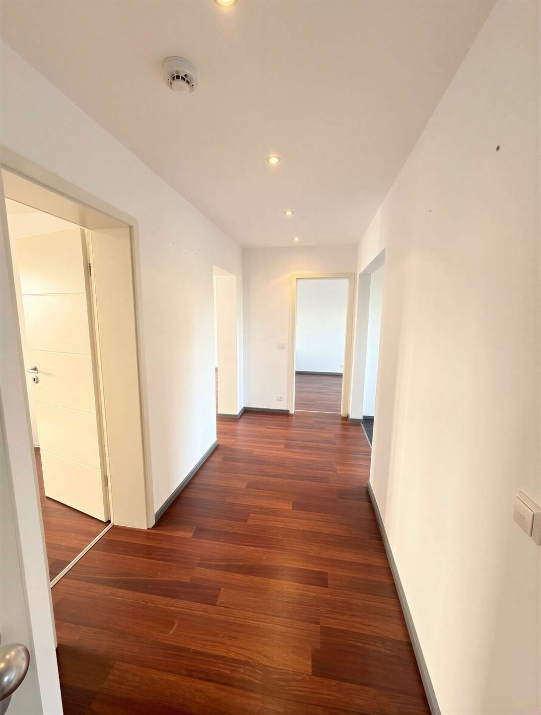 Thumbnail-Wohnung zum Kaufen in Hannover 195.000,00 € 76.57 m²