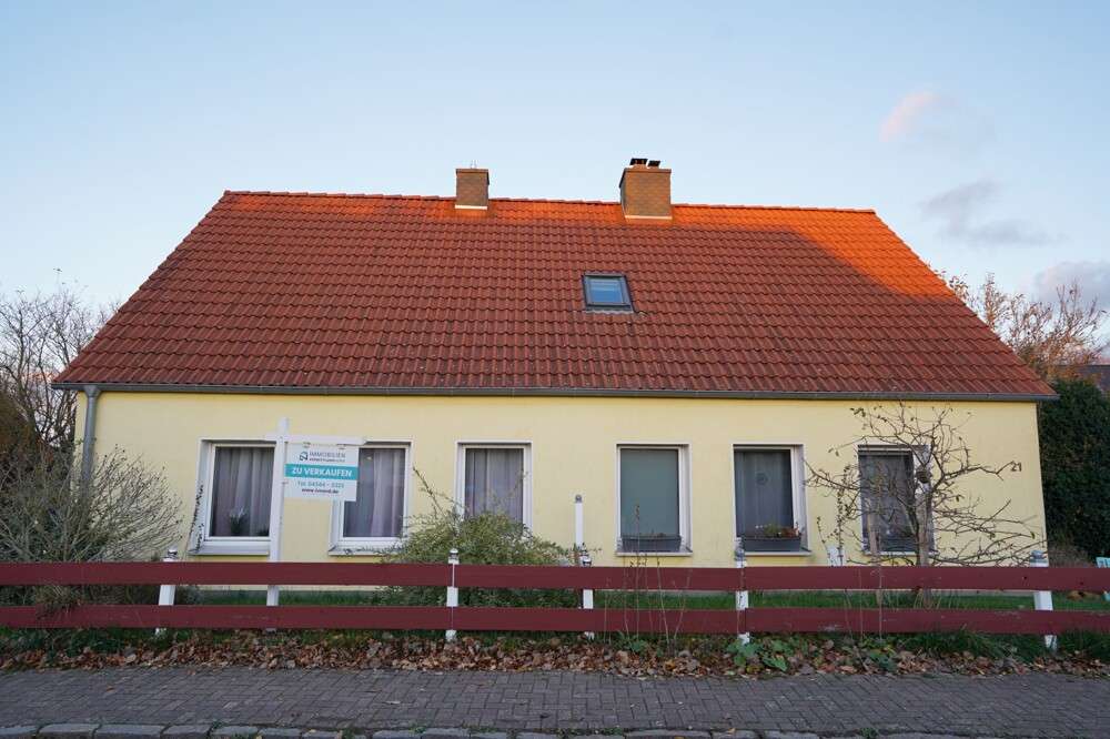 Thumbnail-Haus zum Kaufen in Fiefbergen 295.000,00 € 136.9 m²