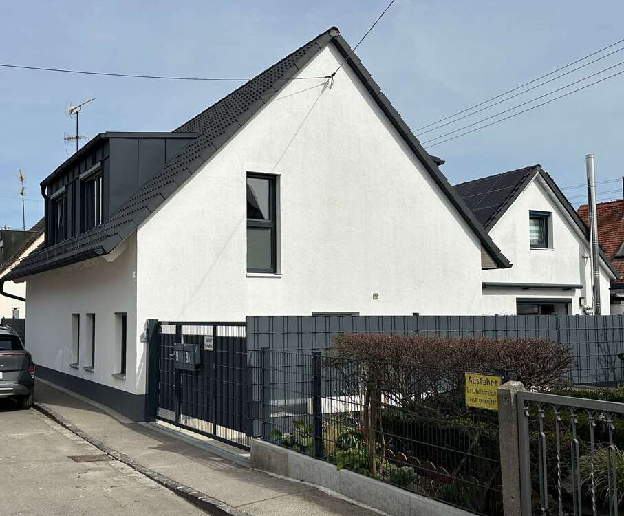 Thumbnail-Haus zum Kaufen in Augsburg 1.035.000,00 € 214 m²