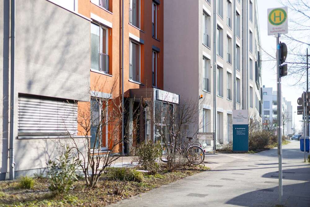 Thumbnail-Wohnung zum Kaufen in Frankfurt am Main 179.200,00 € 21.82 m²