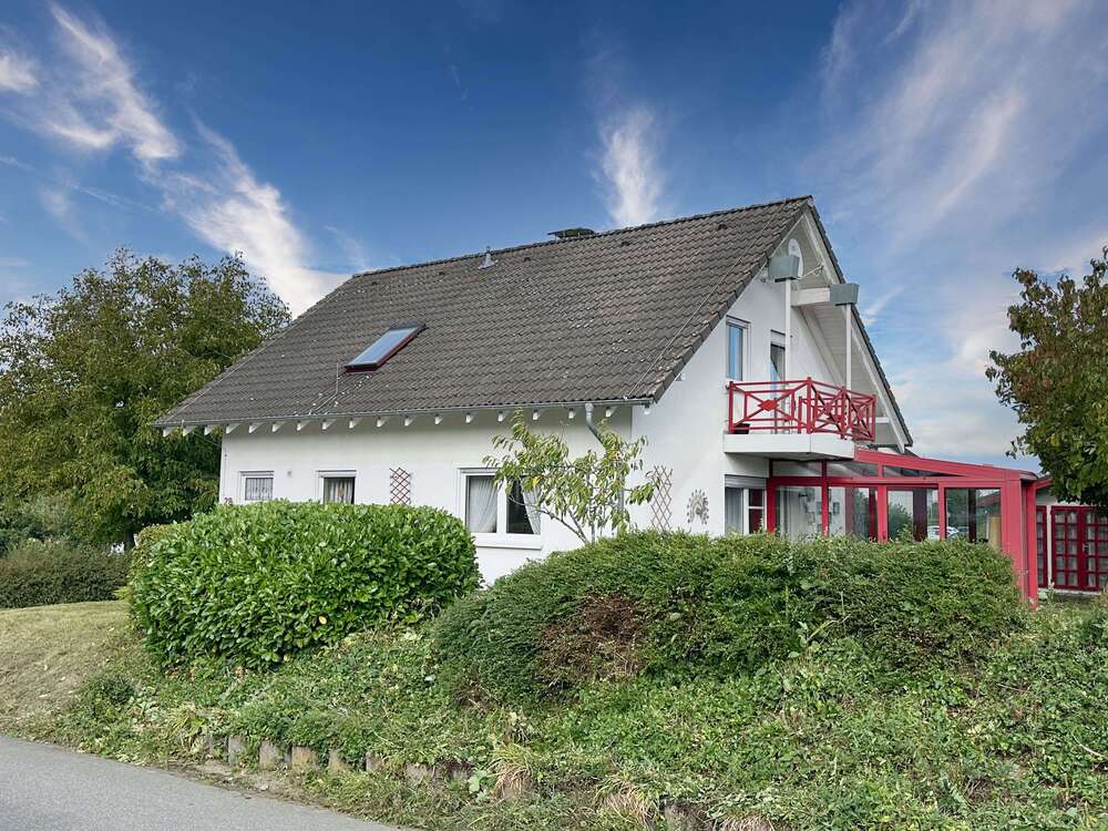 Thumbnail-Haus zum Kaufen in Beltheim-Sevenich 249.000,00 € 130.51 m²