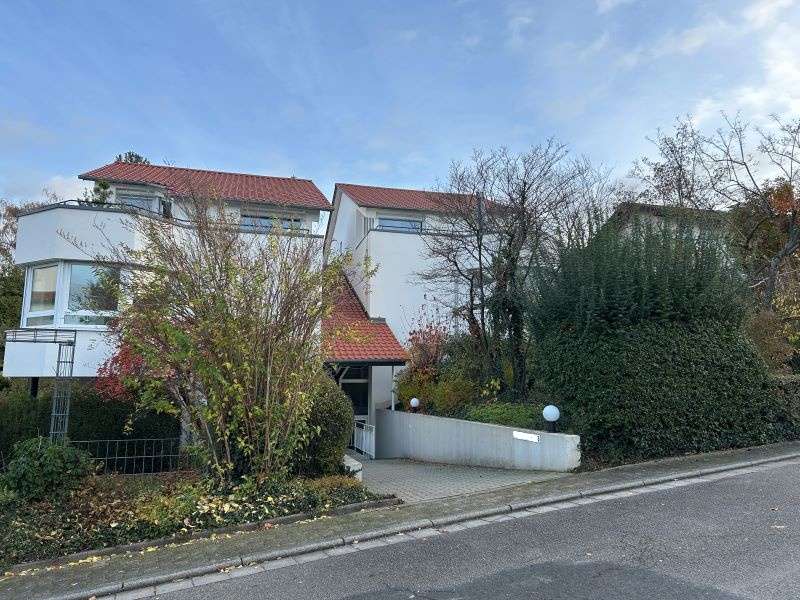 Thumbnail-Wohnung zum Mieten in Hirschberg 1.500,00 € 114 m²