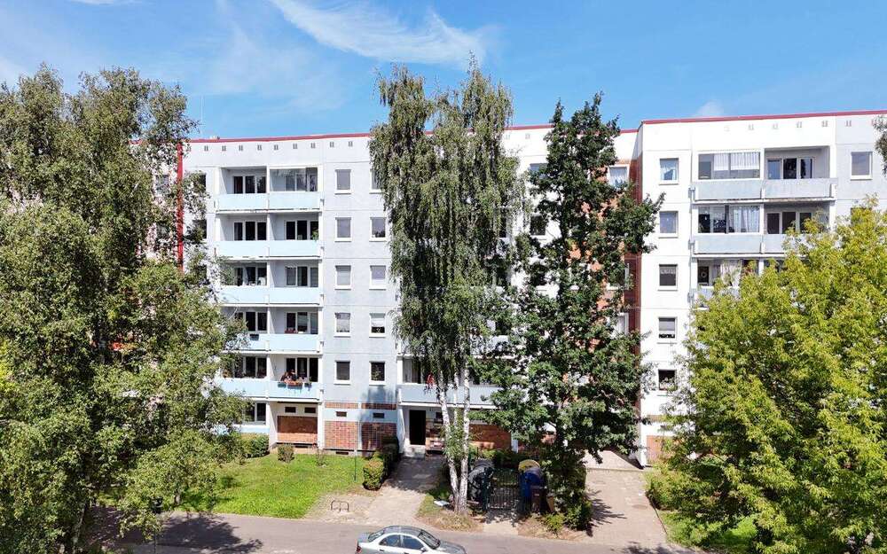 Thumbnail-Wohnung zum Mieten in Rostock 433,00 € 57.7 m²