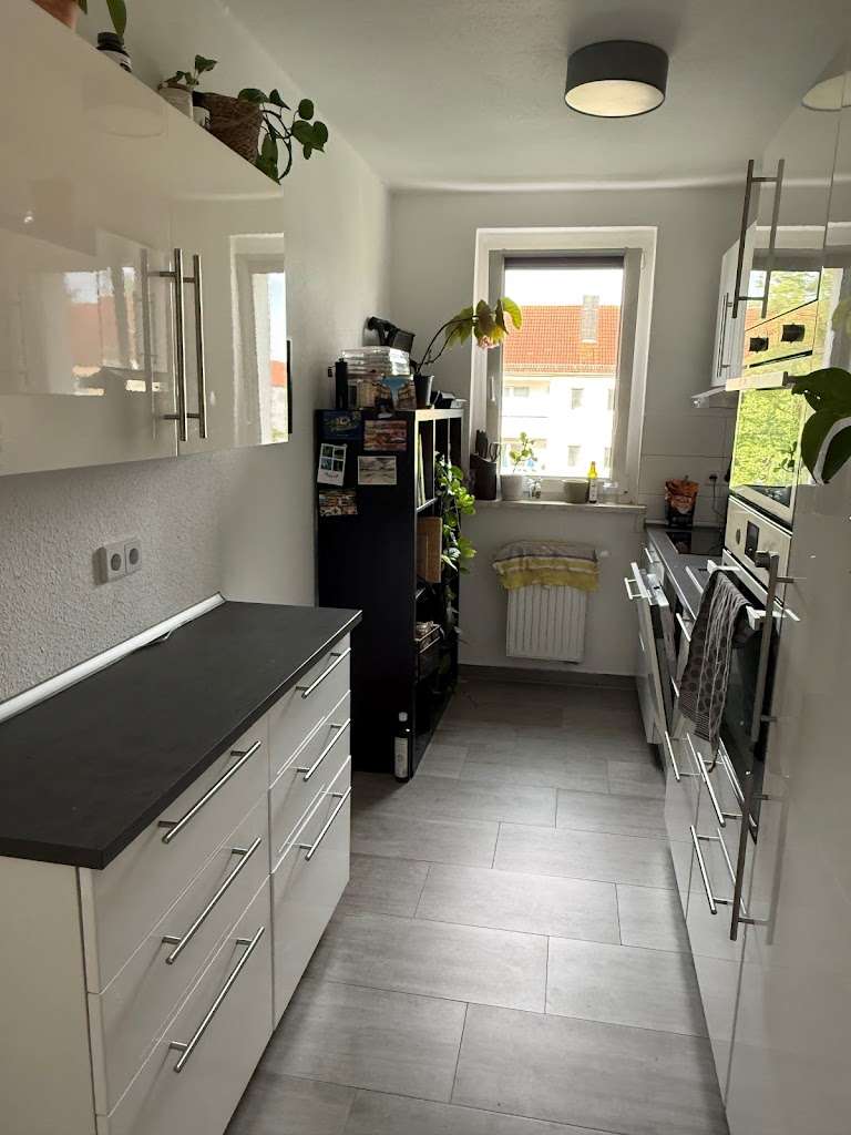 Thumbnail-Wohnung zum Mieten in Halle (Saale) 377,22 € 49.31 m²