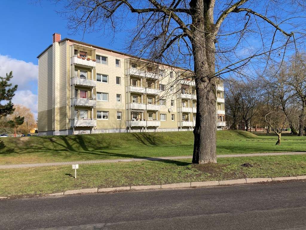 Thumbnail-Wohnung zum Mieten in Tützpatz 280,00 € 49.13 m²
