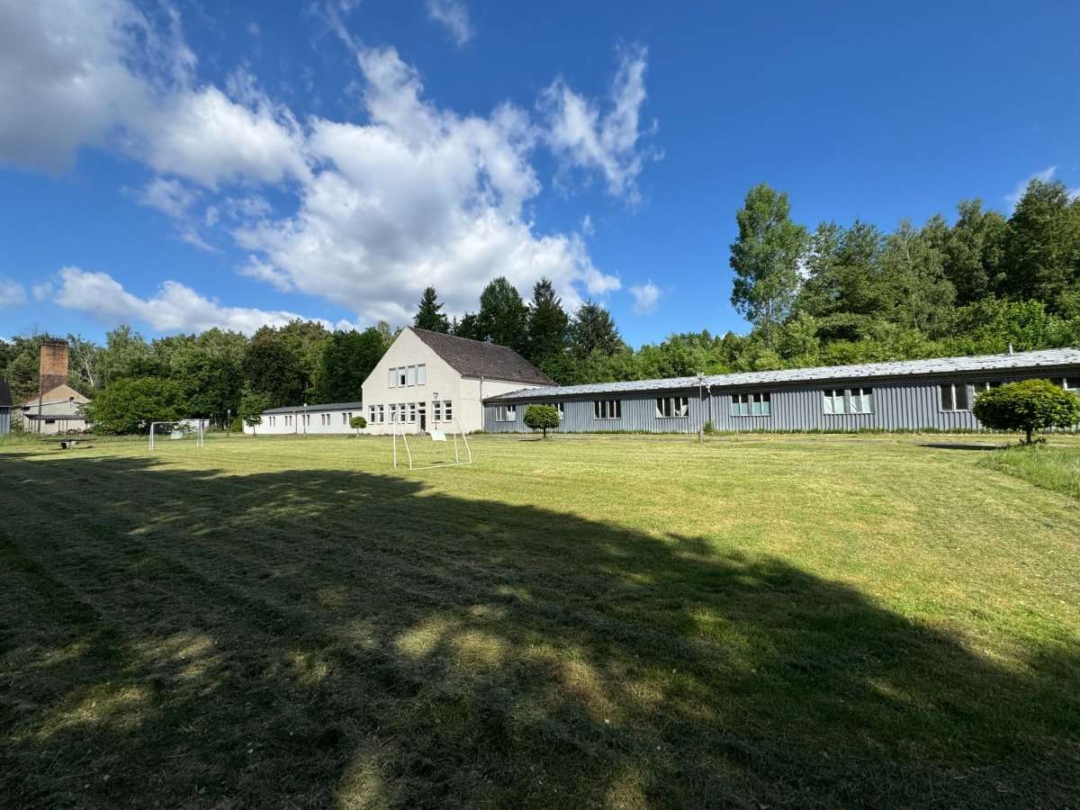 Thumbnail-Grundstück zu verkaufen in Königs Wusterhausen 1.300.000,00 € 11000 m²
