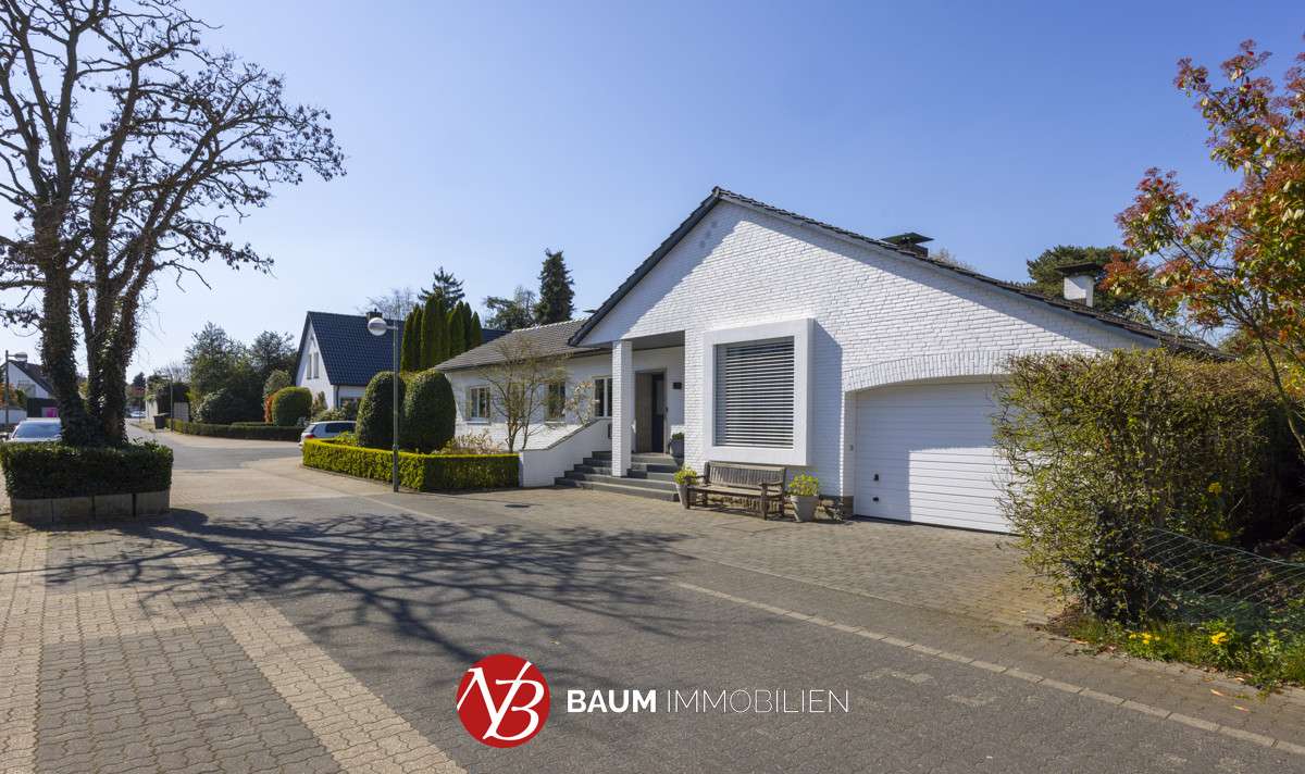 Thumbnail-Haus zum Mieten in Meerbusch 4.950,00 € 300 m²