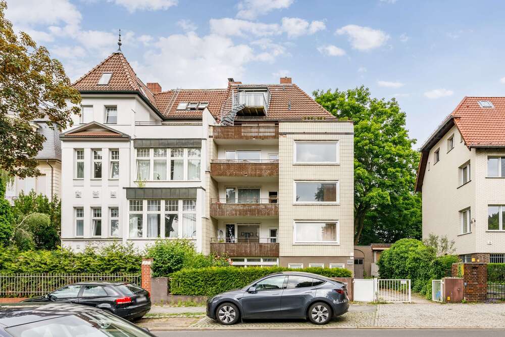 Thumbnail-Haus zum Kaufen in Berlin 2.750.000,00 € 659.33 m²