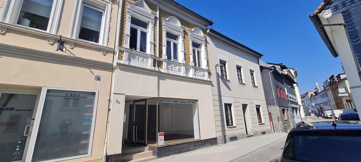 Thumbnail-Haus zum Kaufen in Bad Honnef 320.000,00 € 90 m²