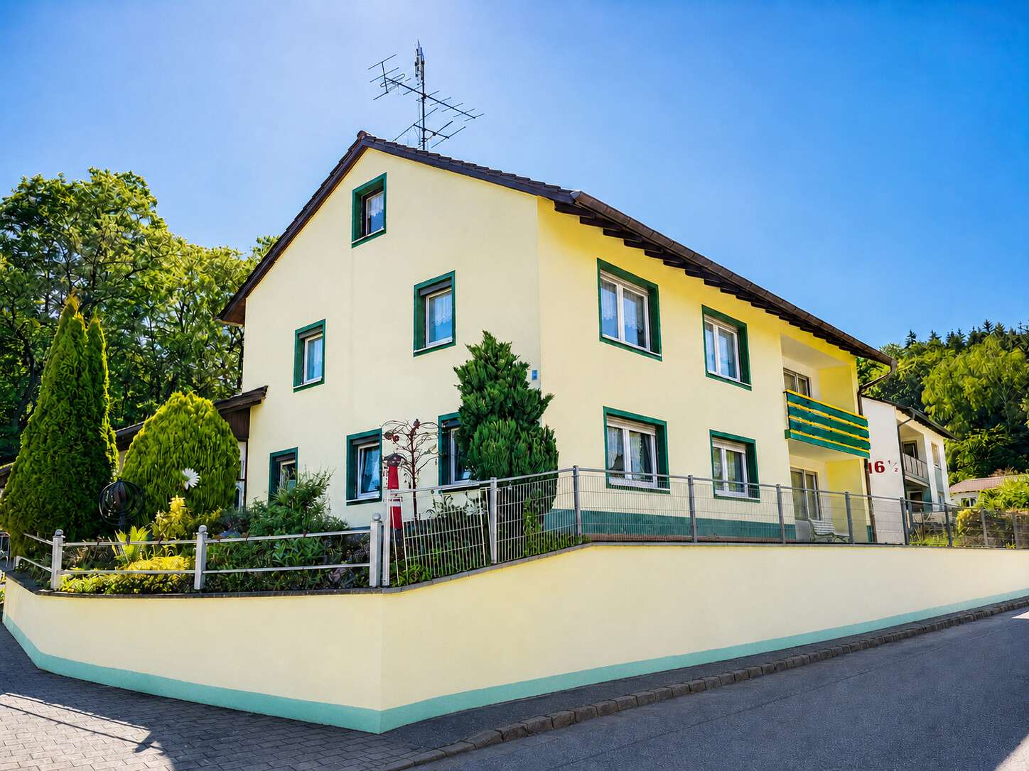 Thumbnail-Haus zum Kaufen in Essenbach 399.000,00 € 178.4 m²